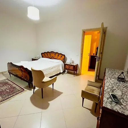 Casa Acquanuova Apartment *